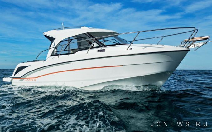 Beneteau     Antares